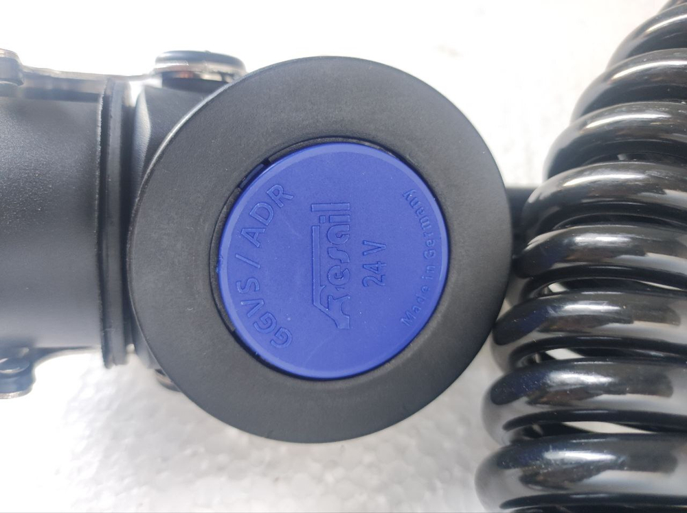 Кабель электрический раздвоенный 24V GGVS / ADR 15 PIN Resail Made in Germany PRO5310020