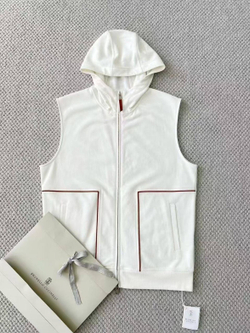 Летний костюм Brunello Cucinelli