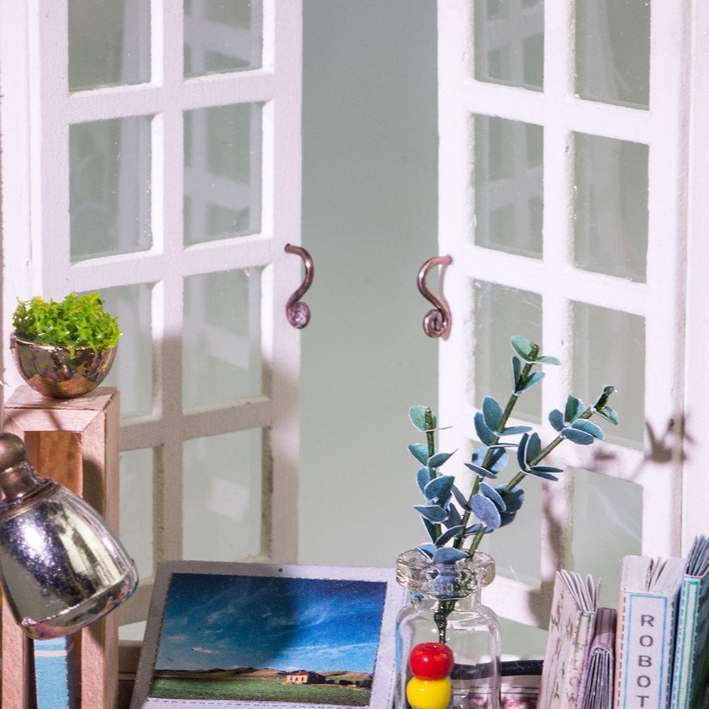 Кабинет SOHO Time от Rolife - Интерьерные конструкторы-румбокс, сборная модель