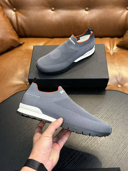 Кроссовки Kiton