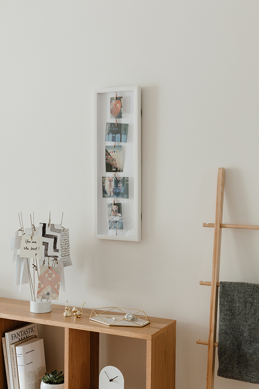 Панно с зажимами для 7 фото Clothesline белое