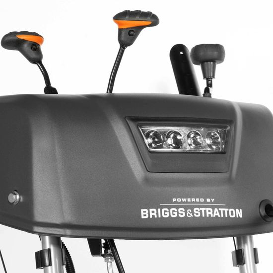 Бензиновый снегоуборщик DAEWOO DAST 224