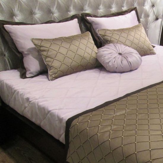 Violet  Комплект покрывало, плед, 5 подушек TEXTILE, FRATELLI BARRI