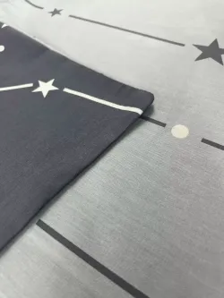 Постельное белье "Созвездия/Созвездия (компаньон)" 1,5-сп наволочка 50х70 1шт Простынь на резинке 90х200 см Пододеяльник 145х215 см Сказка сатин