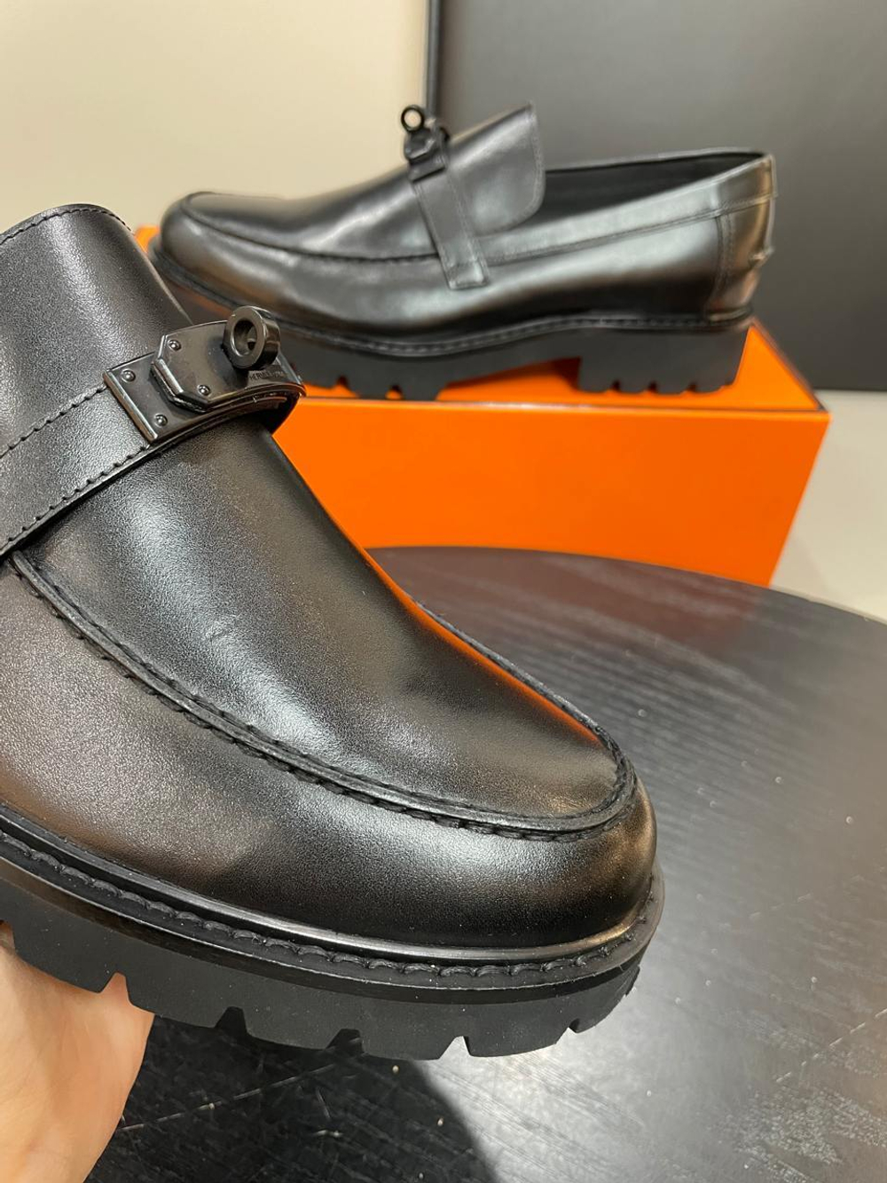 Лоферы Hermes