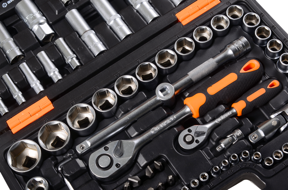 Набор инструментов, 1/2", 1/4", CrV, в кейсе 108 предметов Вихрь