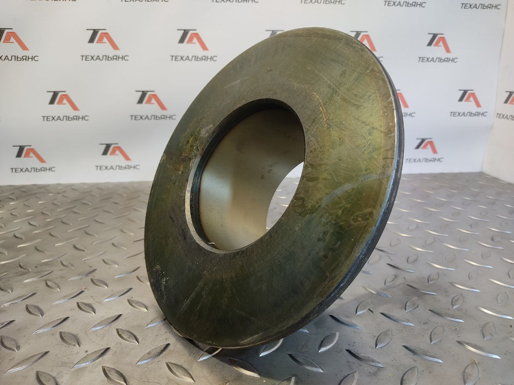 Втулка 195-71-74160