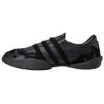 Y 3