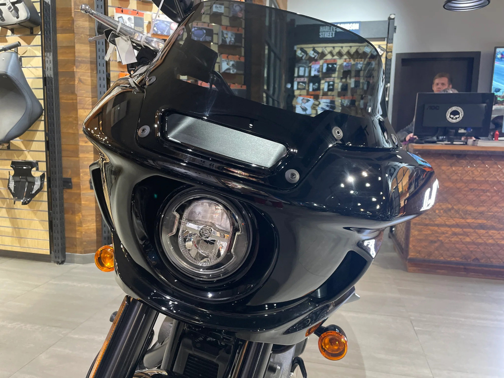 Мотоцикл Harley-Davidson Low Rider ST (117) c НДС