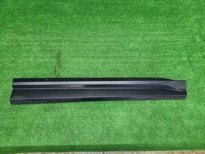 Накладка двери передняя правая Geely Coolray 19-24
