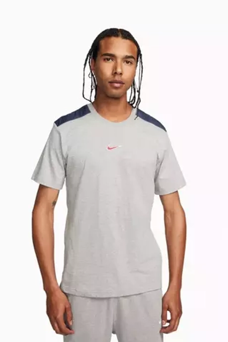 Футболка Nike Sportswear