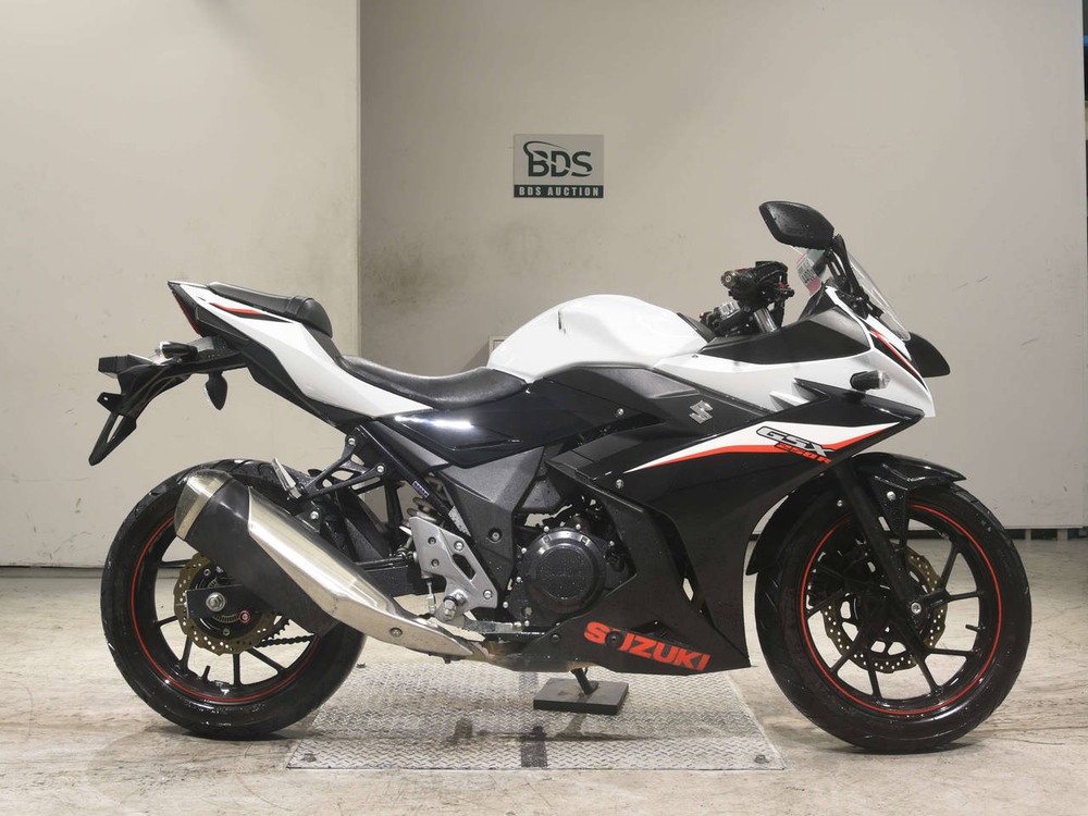 Suzuki GSX250R , 2018