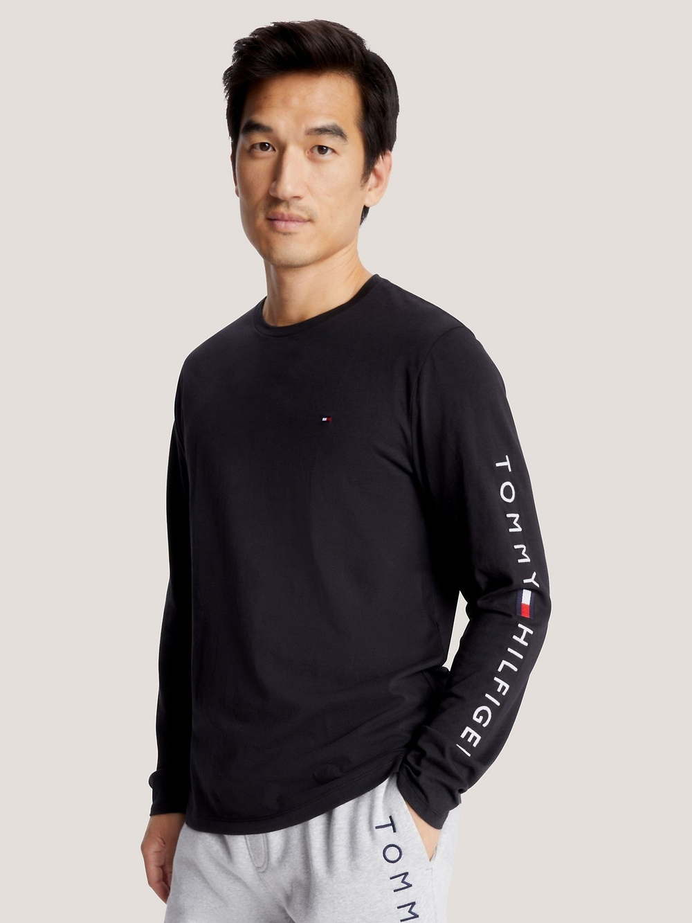 Лонгслив Tommy Hilfiger TH Logo Black