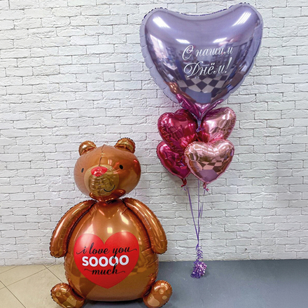 Композиция из воздушных шаров "Мишка"