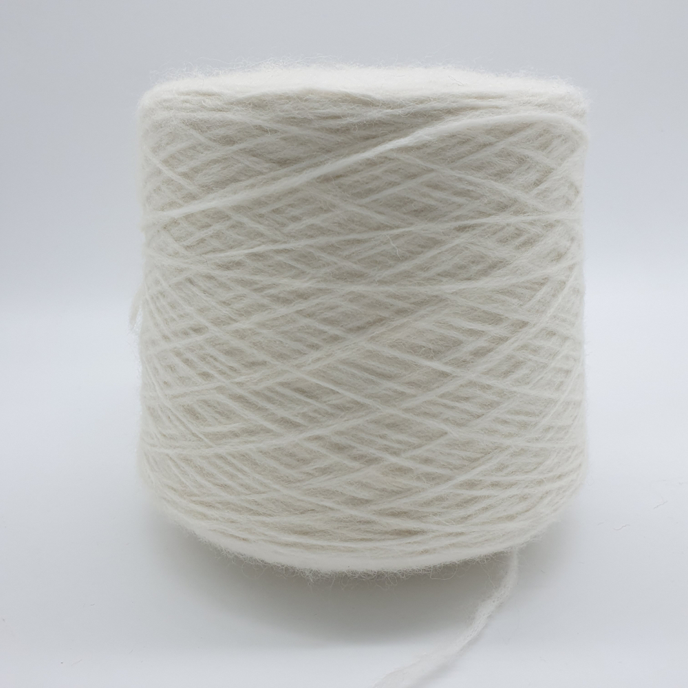 Пряжа The Royal Collection Babysoft 3.8 (Альпака 46% Меринос 20% полиамид 34%) 380 м/100 гр, белый