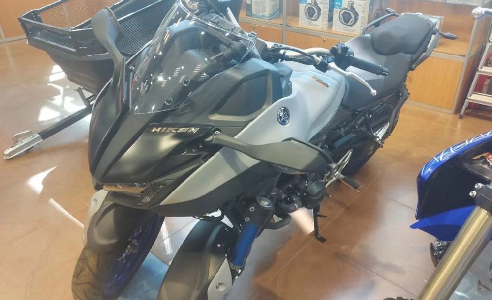 Мотоцикл Yamaha MXT 850 Niken YAM-MTX850N