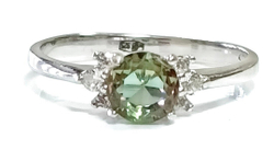 Ювелирное кольцо из серебра от бренда"Эстерелла"