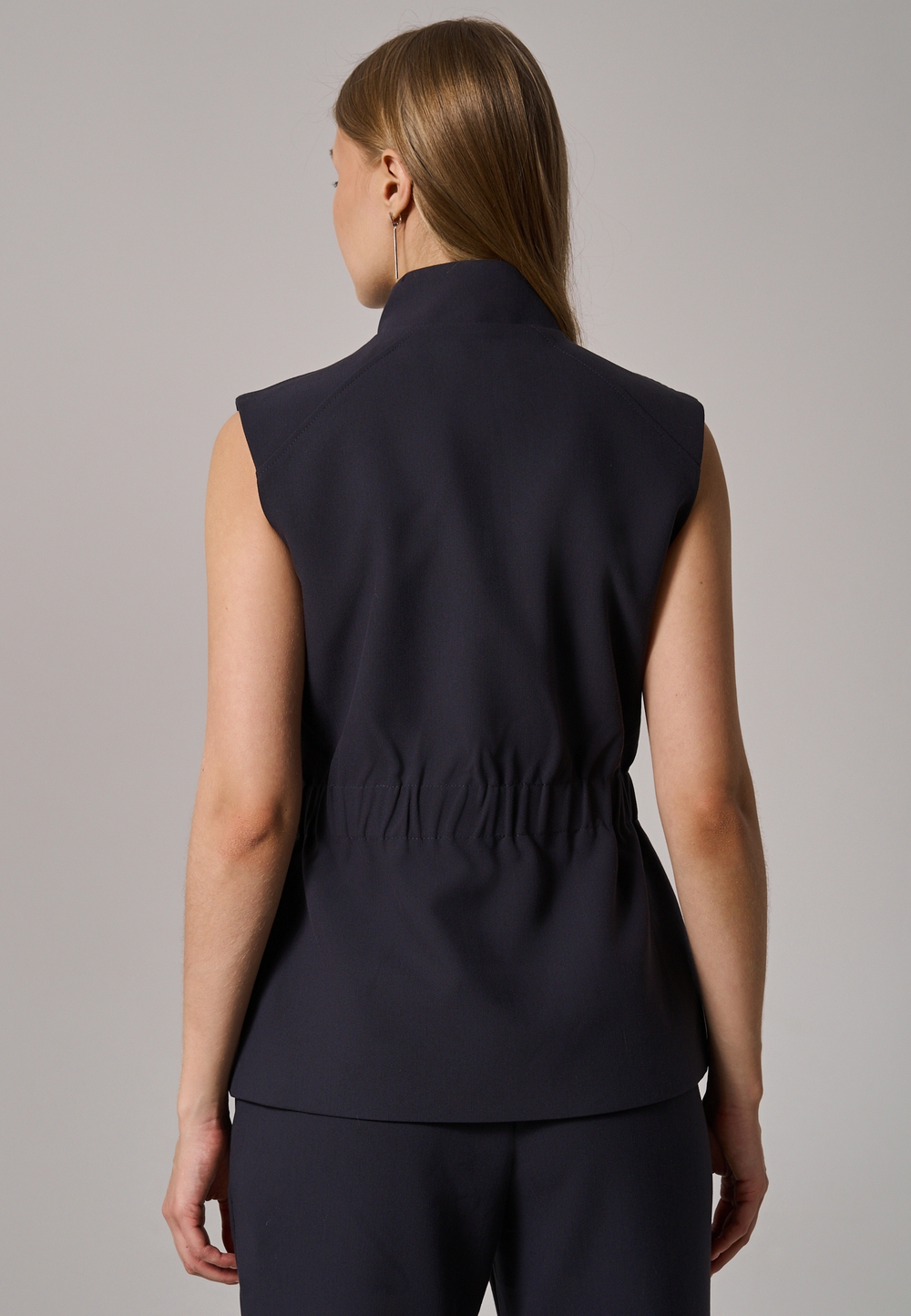 Жилет на молнии синий