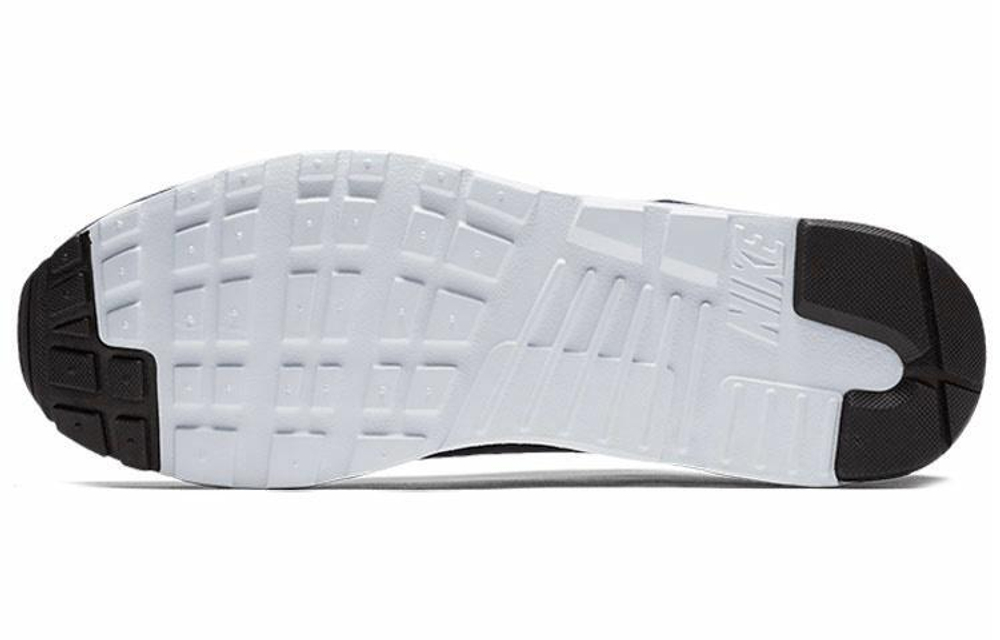 Кроссовки Nike Air Max Tavas