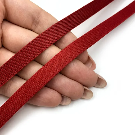 Резинка бретелечная темно-красная 10 мм (цв. 101), 640/10