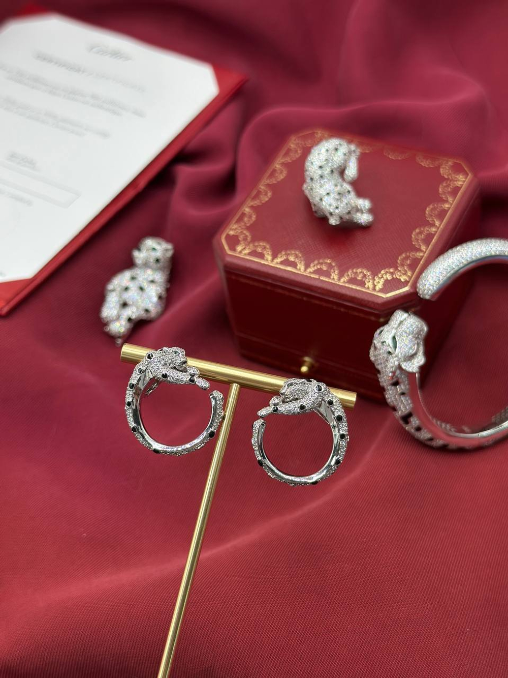 Брошь Cartier