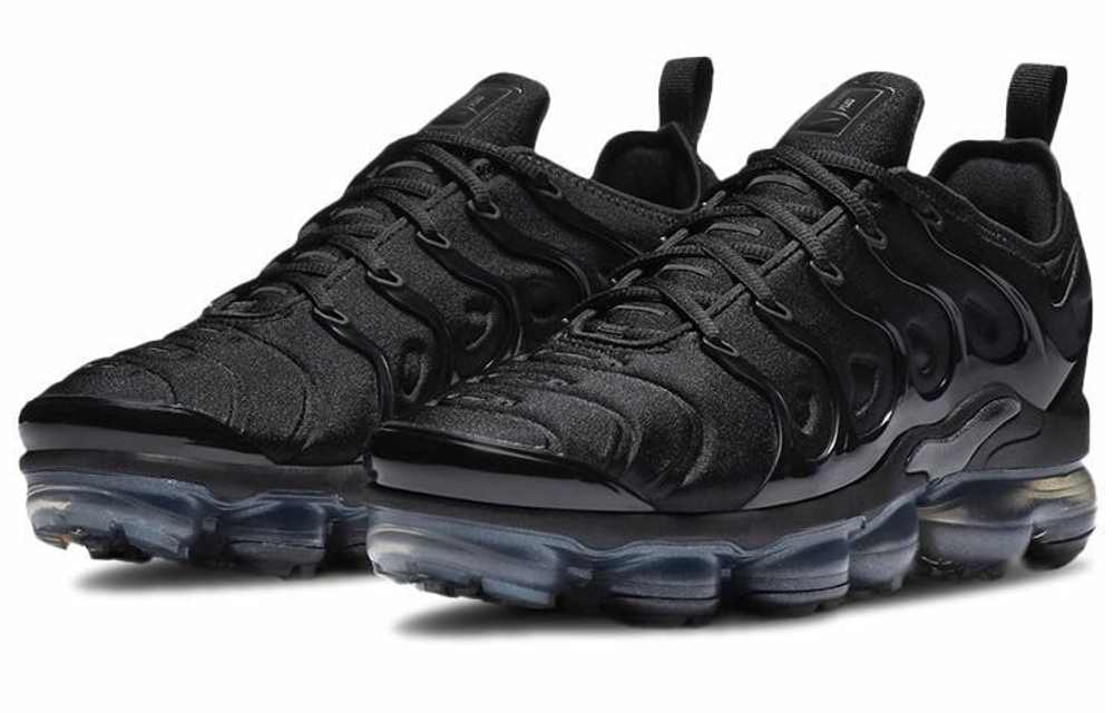 Кроссовки Nike Vapormax Plus "Triple Black" (Женская размерная сетка)