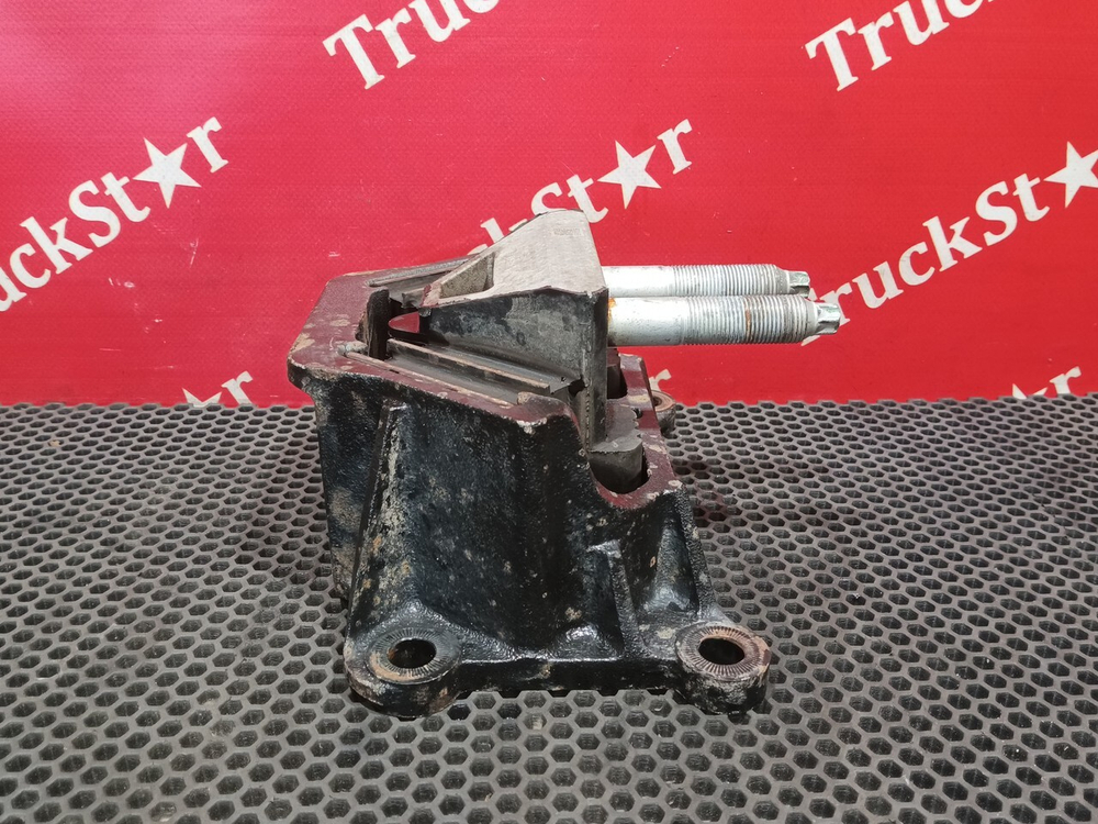 Подушка двигателя задняя 2022г.