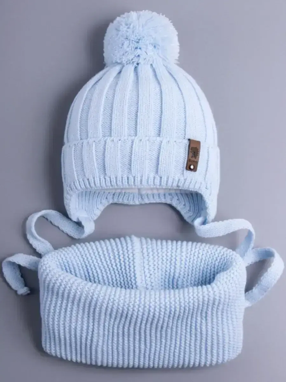 Шапка для мальчика со снудом осенняя