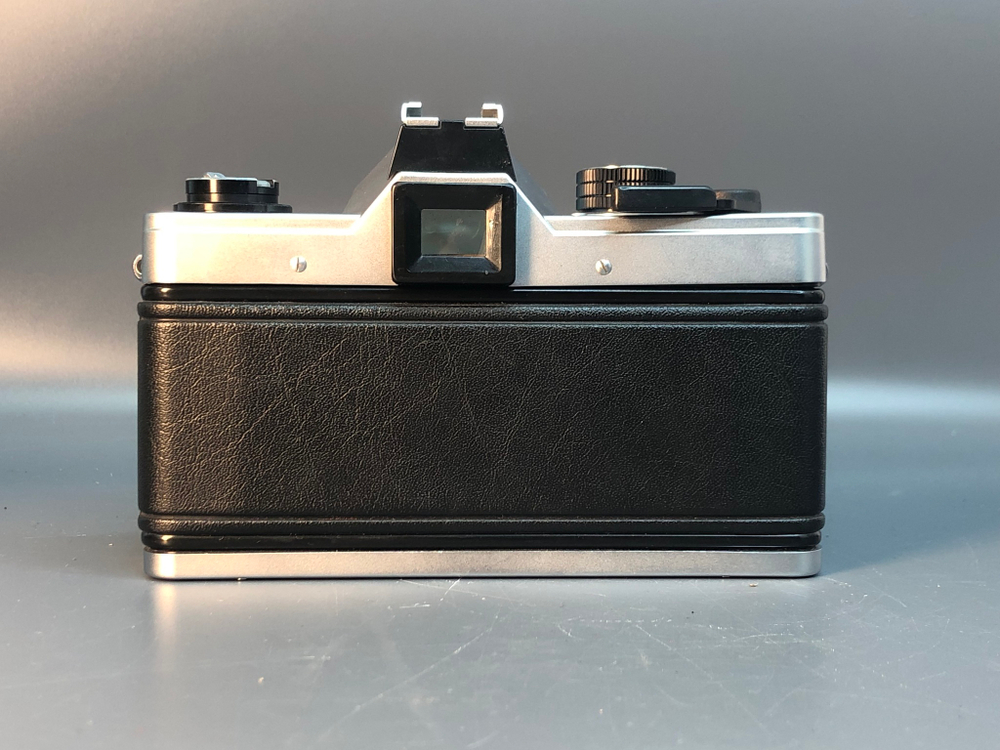 Praktica MTL 5B+Pentacon 1.8/50