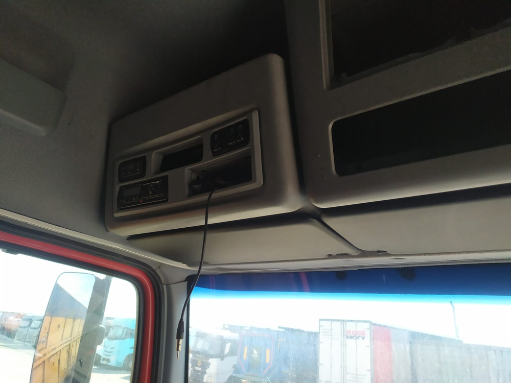 КамАЗ 5490 4x2 Седельный тягач 5490-022-87(S5) (Дизельный, 11,9 л, 401 л.с., МТ)