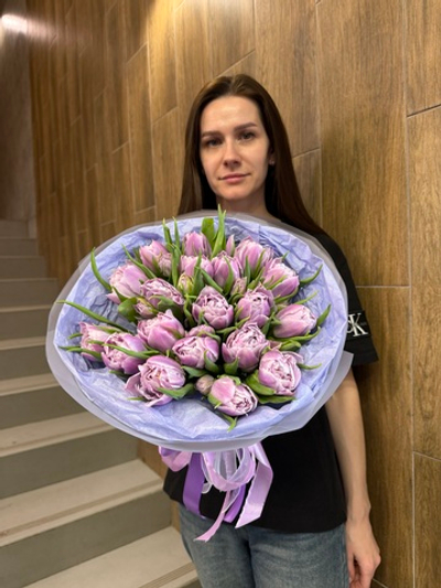 Пионовидные тюльпаны 💙