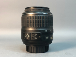 Nikon 18-55mm f/3.5-5.6G AF-S VR DX