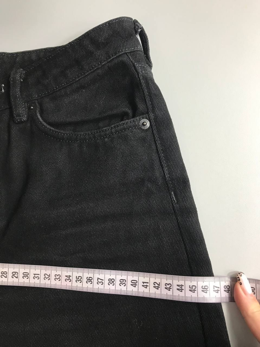 Джинсы модного кроя, маркировка 25, визуально на 40 размер