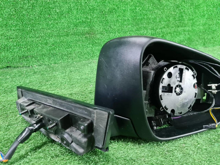 Зеркало правое Toyota C-HR (2016-2023) 11 конт.