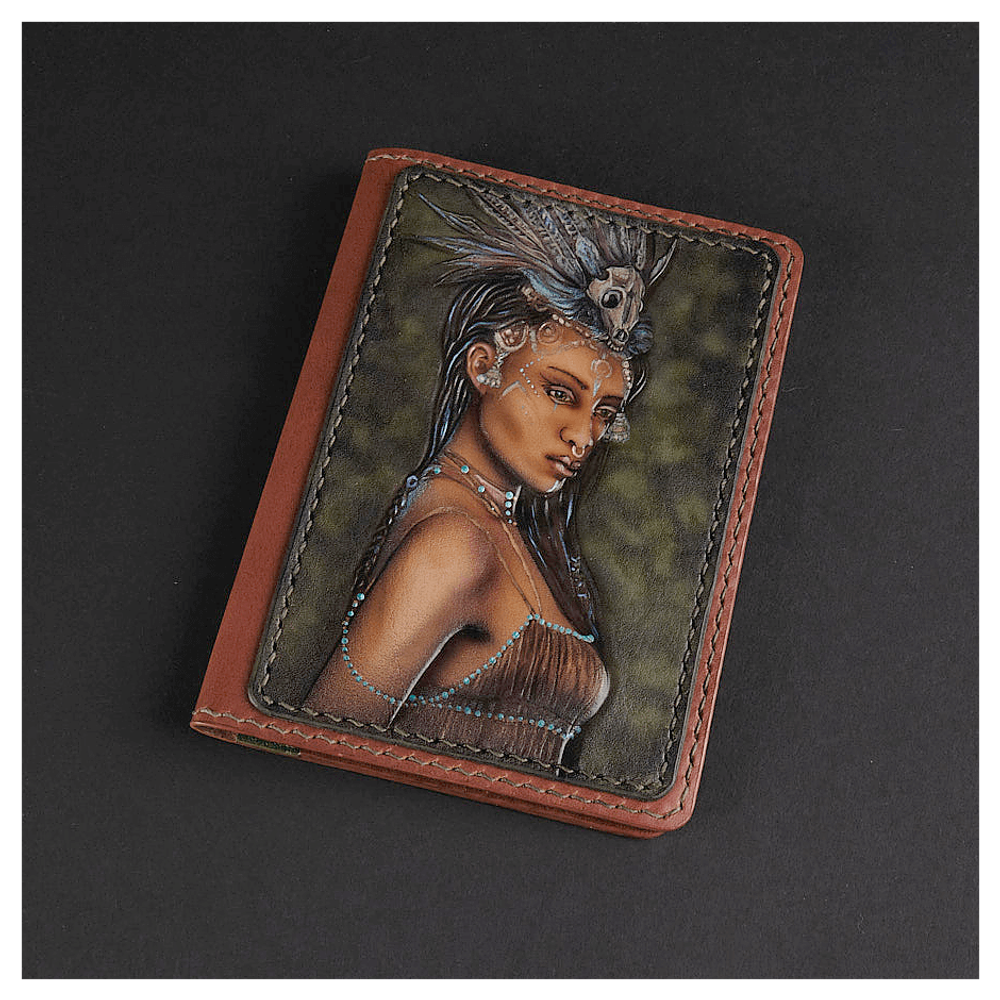 Кожаная обложка на паспорт «Шаманка» (фигура)