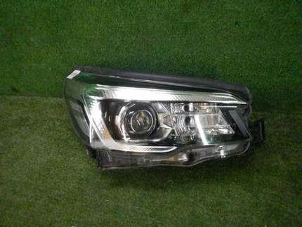 Битая Фара правая Subaru Forester 5 SK (2018-2021) LED