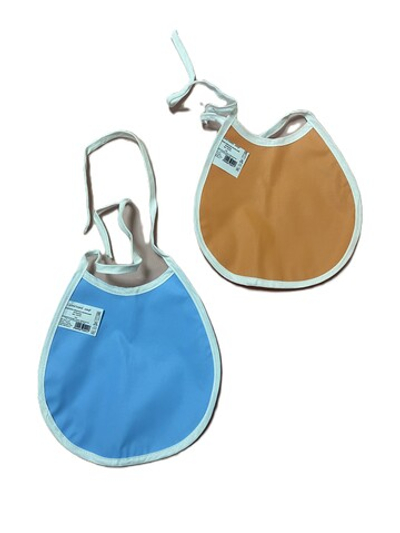 Нагрудник (фартук) маленький из клеенки на завязках