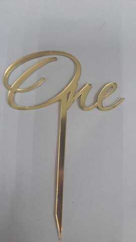 Топпер на шпажке «One» золото 7*4 см