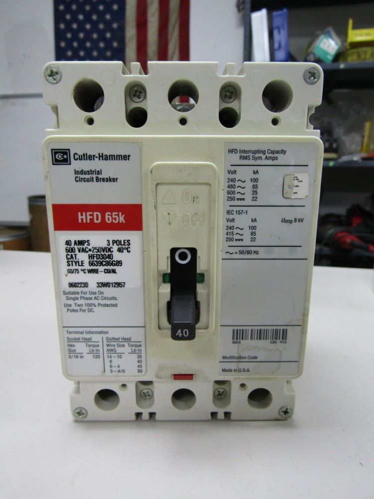 HFD3040CIRCUIT BREAKER