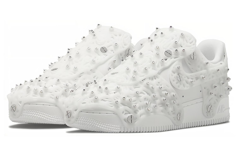 Кроссовки Swarovski X Nike Air Force 1 Lxx (Женская размерная сетка)