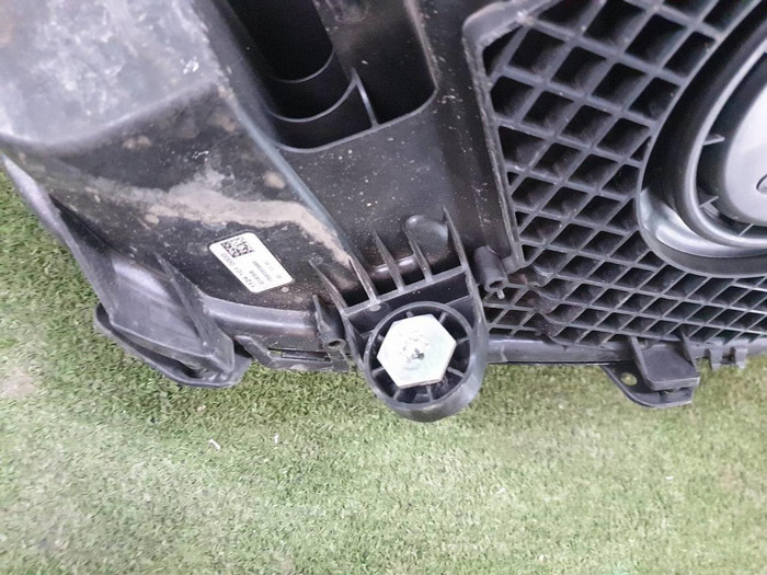 Фара левая Mercedes GLC X253 (2019-2022) LED