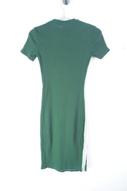 Платье ТВОЕ в спортивном стиле 42 размер