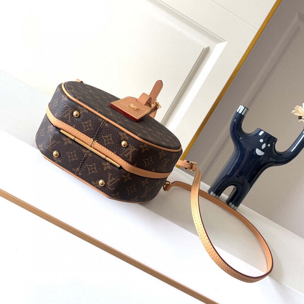 Louis Vuitton Petite Boite Chapeau