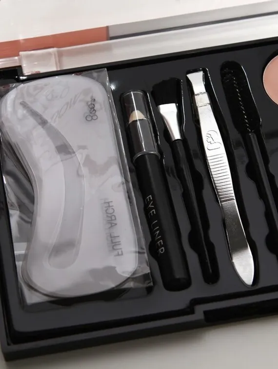 Набор для бровей