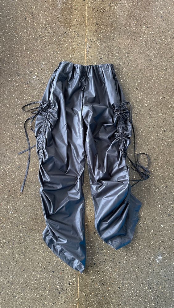 PANTS PINK LEATHER