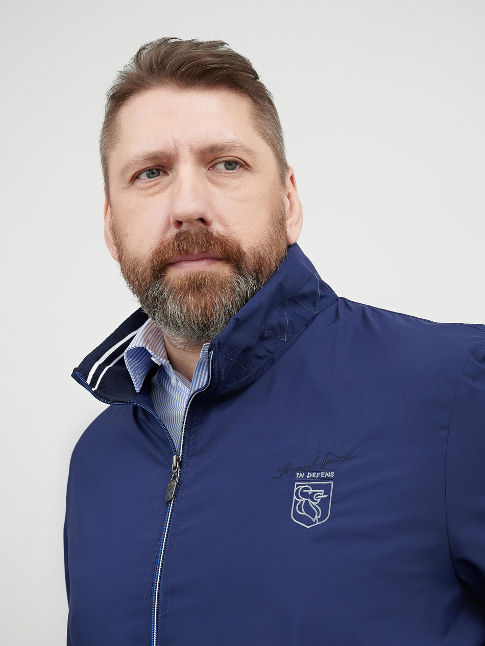 Бомбер легкий синего цвета размера SIZE+