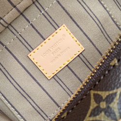 Louis Vuitton Hang On