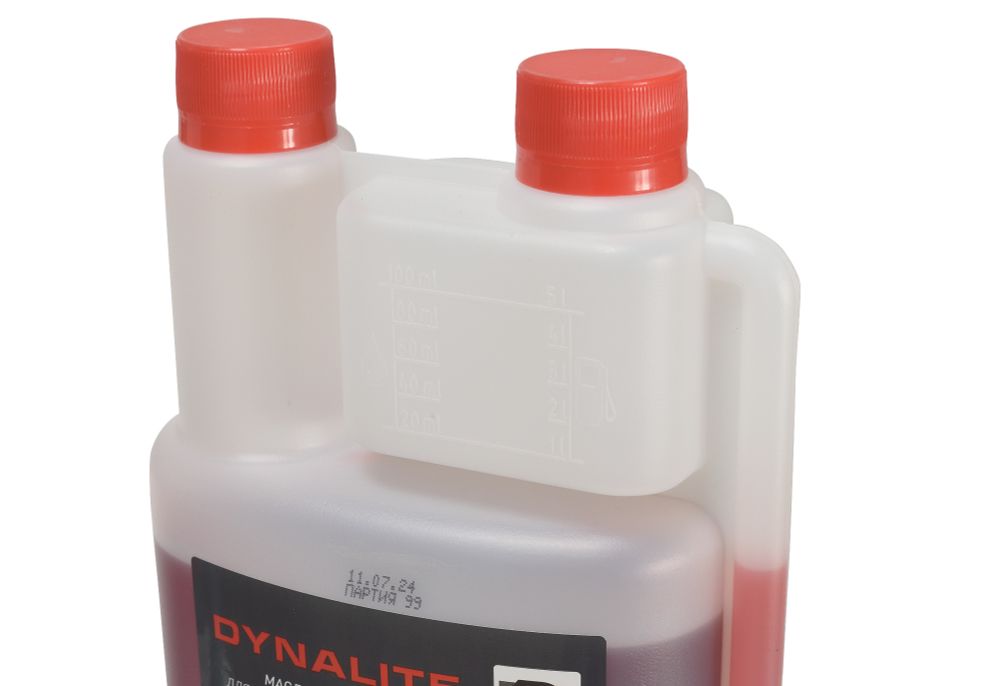 Минеральное моторное масло для двухтактных двигателей Rezer Rancher DYNALITE 2T с дозаторным отсеком