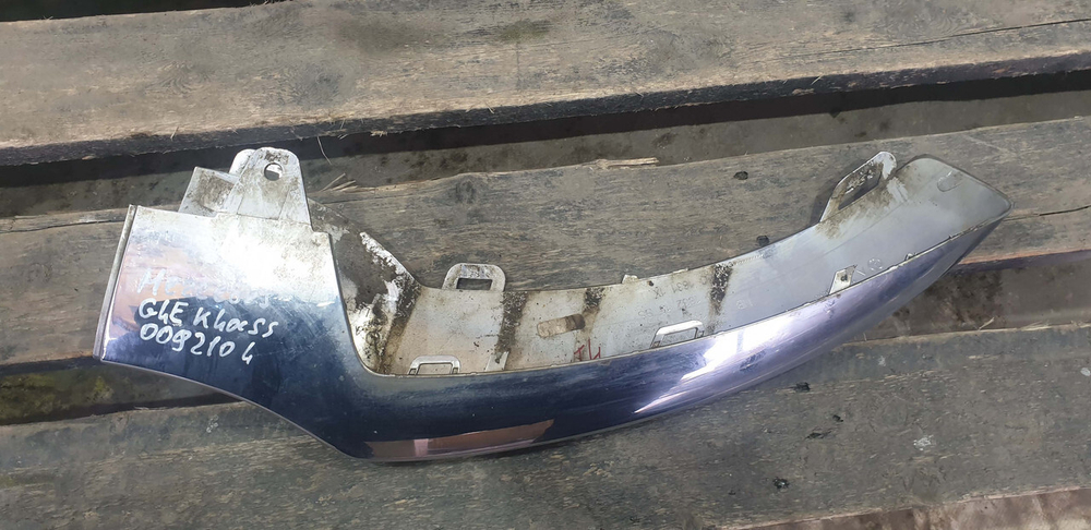Накладка переднего бампера Mercedes GLE (C292) 15-19 Б/У Оригинал A2928850300
