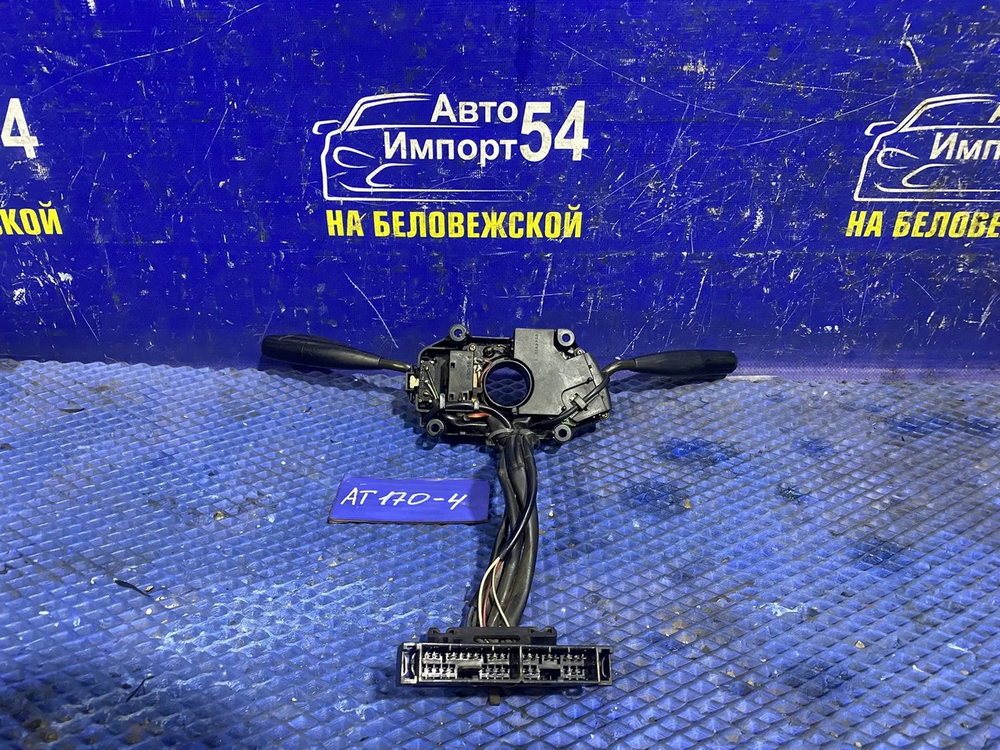 Переключатель подрулевой TOYOTA CORONA 1988